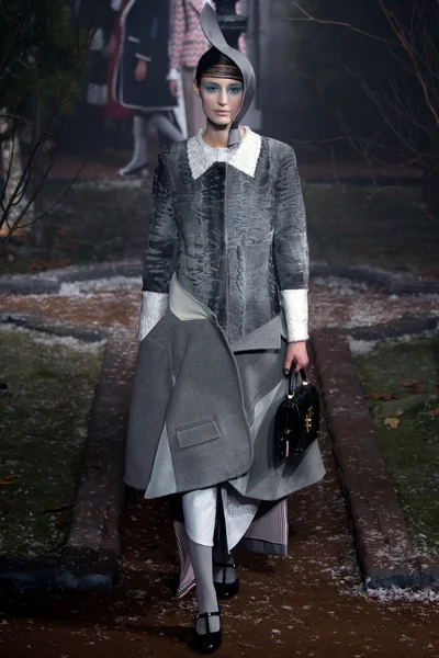 Look 13